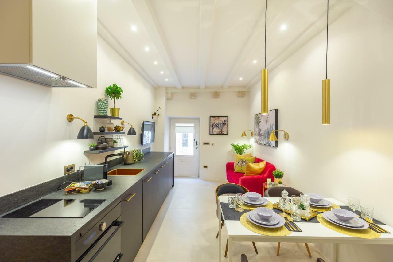Old Town House With Floor Heating & Lush Private Garden Villa Dubrovnik Exteriör bild
