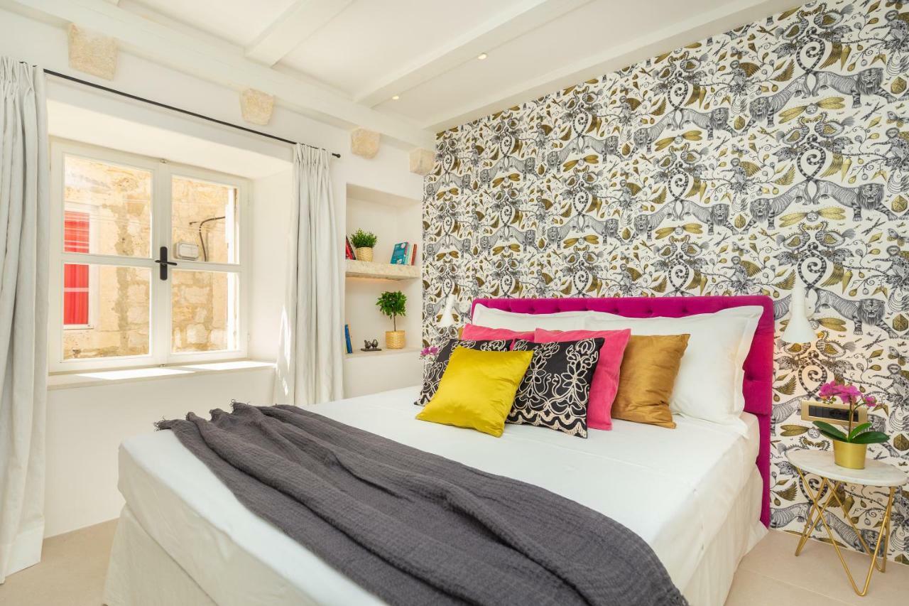 Old Town House With Floor Heating & Lush Private Garden Villa Dubrovnik Exteriör bild