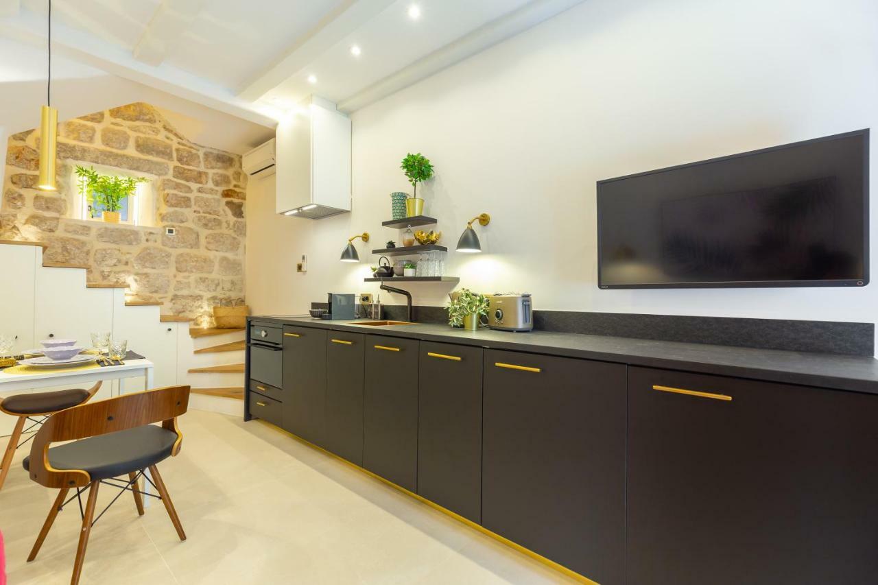 Old Town House With Floor Heating & Lush Private Garden Villa Dubrovnik Exteriör bild